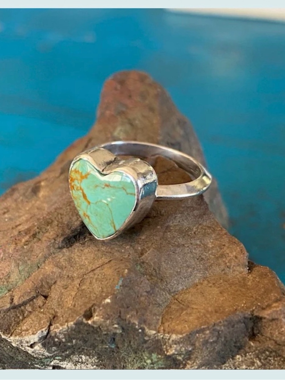 Heart Shaped Kingman Turquoise and Sterling Silver Ring Size 6
